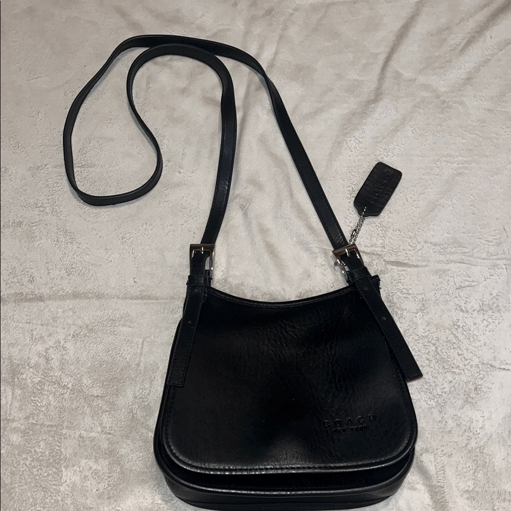 Vintage Black Coach Leather Crossbody Bag. Perfect condition